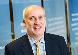 Headshot of Cheltenham Agent Richard Carter