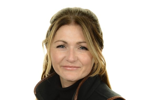 Stacey Buxton headshot