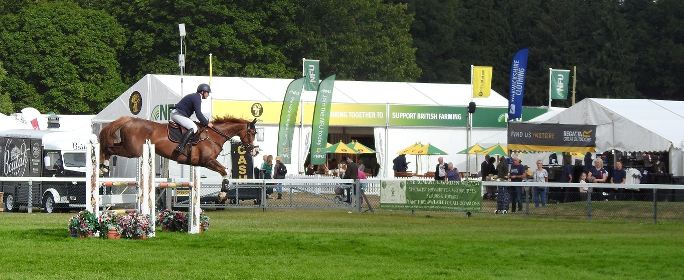 nfu mutual event with horse jumping